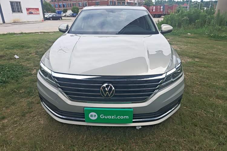Used Volkswagen Lavida 2021 1.5L Automatic Comfort Edition Front