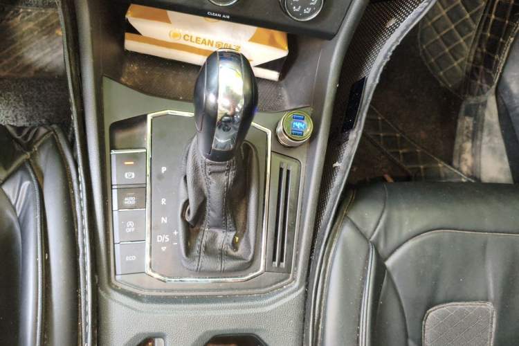 Used Volkswagen Lavida 2021 280TSI DSG Comfort Edition Gear Lever