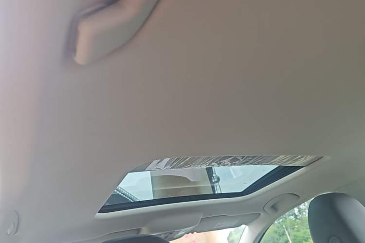 Used Volkswagen Lavida 2021 1.5L Automatic Comfort Edition Headliner