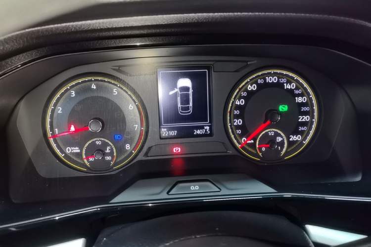 Used Volkswagen Lavida 2021 1.5L Automatic Comfort Edition Instrument Cluster