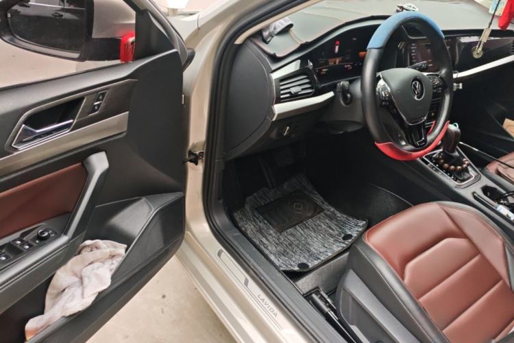 Used Volkswagen Lavida 2021 280TSI DSG Luxury Edition Interior 3
