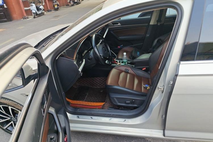 Used Volkswagen Lavida 2021 280TSI DSG Luxury Edition Left Front Seat