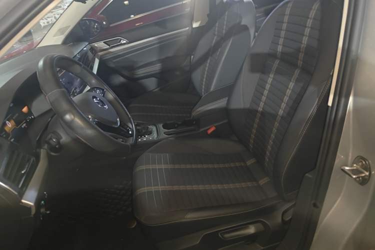 Used Volkswagen Lavida 2021 280TSI DSG Comfort Edition Left Front Seat