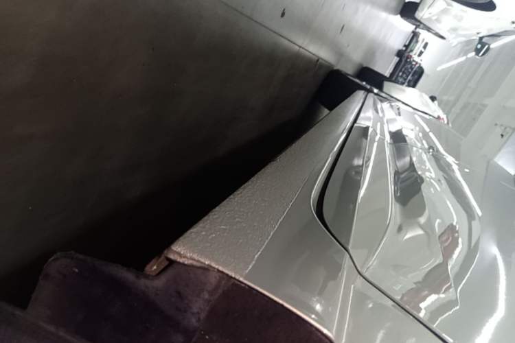 Used Volkswagen Lavida 2021 1.5L Automatic Comfort Edition Left Side Sill
