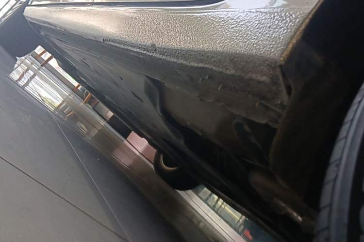 Used Volkswagen Lavida 2021 1.5L Automatic Vision Edition Left Side Sill