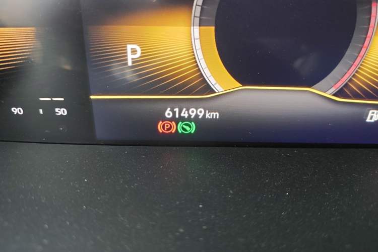 Used Volkswagen Lavida 2021 280TSI DSG Comfort Edition Odometer Close Up