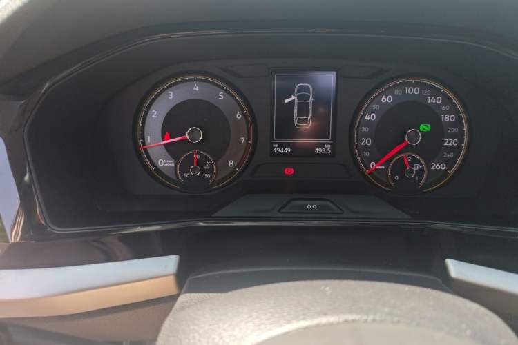 Used Volkswagen Lavida 2021 280TSI DSG Comfort Edition Odometer Close Up