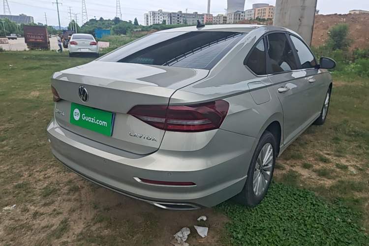 Used Volkswagen Lavida 2021 1.5L Automatic Comfort Edition Rear Right 45 Deg