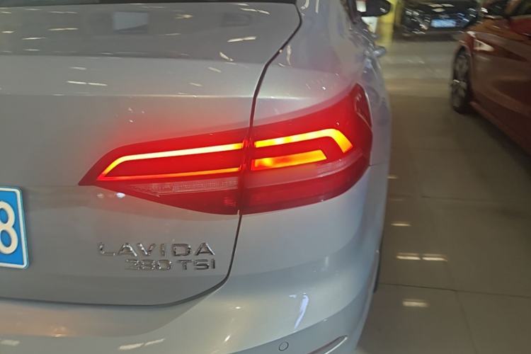 Used Volkswagen Lavida 2021 280TSI DSG Comfort Edition Right Rear Taillight