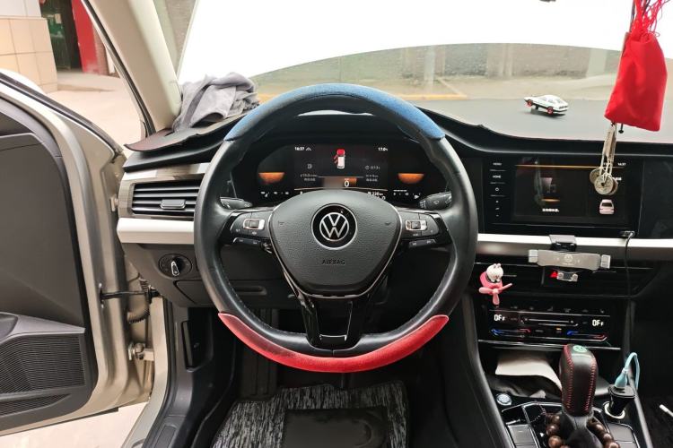 Used Volkswagen Lavida 2021 280TSI DSG Luxury Edition Steering Wheel