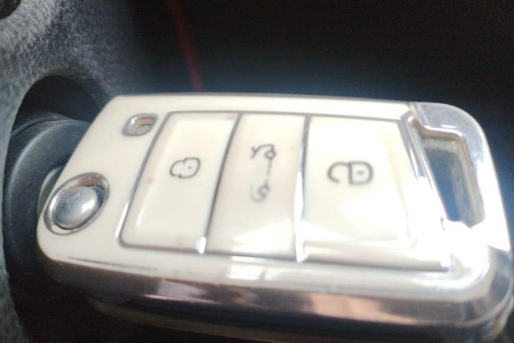 Used Volkswagen Lavida 2021 1.5L Automatic Comfort Edition Vehicle Key