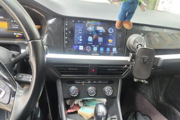 Used Volkswagen Lavida 2022 280TSI DSG Comfort Edition Audio And AC Panel