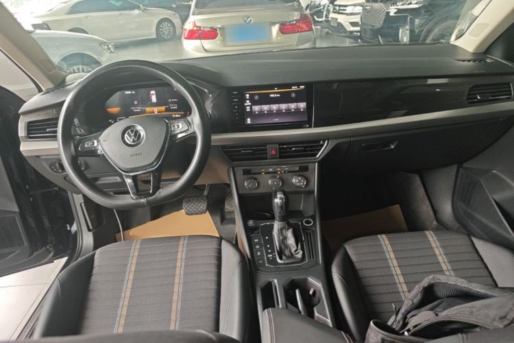 Used Volkswagen Lavida 2022 280TSI DSG Comfort Edition Center Console