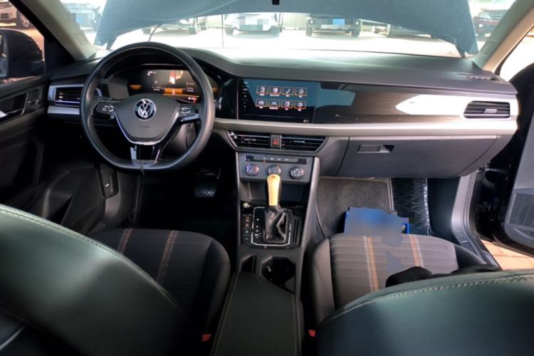 Used Volkswagen Lavida 2022 280TSI DSG Comfort Edition Center Console
