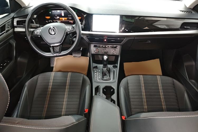 Used Volkswagen Lavida 2022 280TSI DSG Comfort Edition Center Console