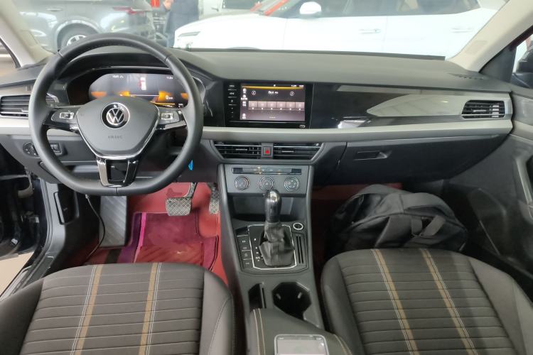 Used Volkswagen Lavida 2022 280TSI DSG Comfort Edition Center Console