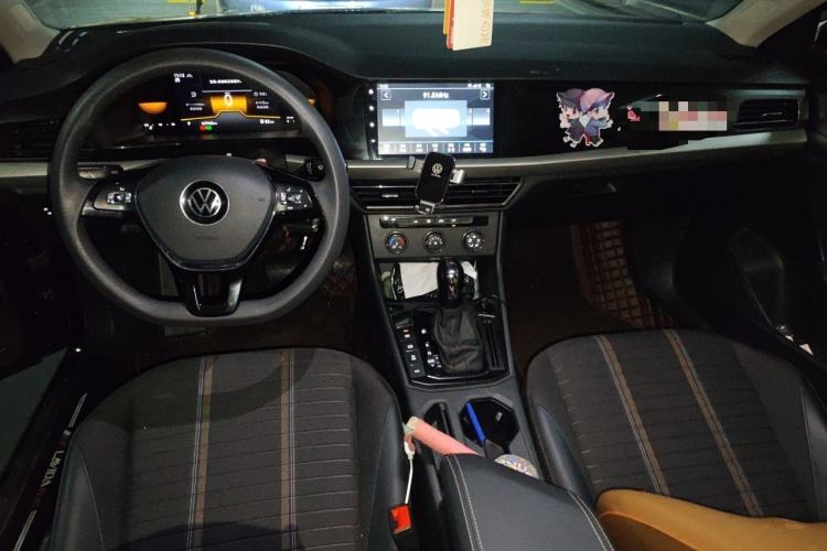 Used Volkswagen Lavida 2022 280TSI DSG Comfort Edition Center Console