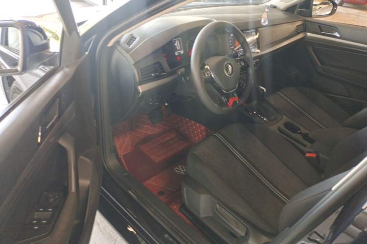 Used Volkswagen Lavida 2022 1.5L Automatic Fashion Edition Driver Seat