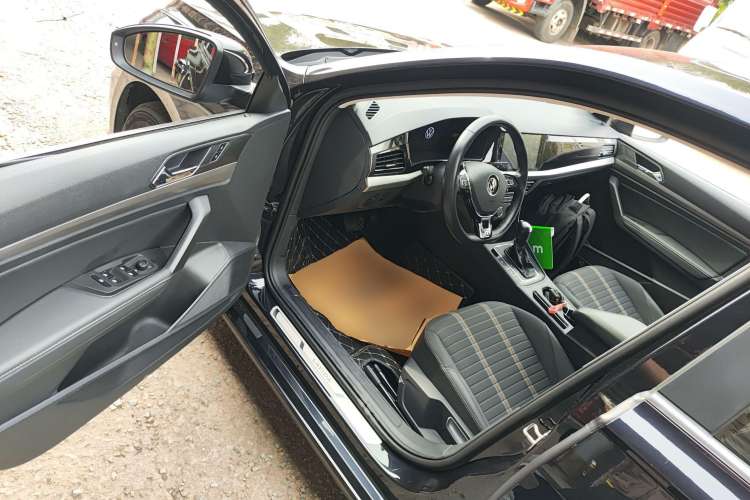 Used Volkswagen Lavida 2022 280TSI DSG Comfort Edition Driver Seat