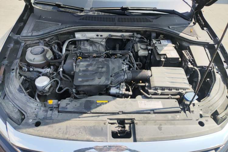 Used Volkswagen Lavida 2022 1.5L Automatic Comfort Edition Engine Bay