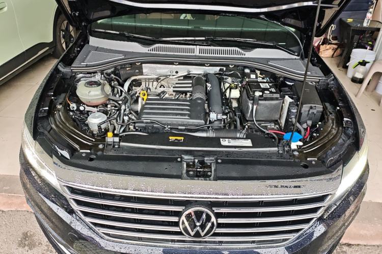 Used Volkswagen Lavida 2022 280TSI DSG Luxury Edition Engine Bay