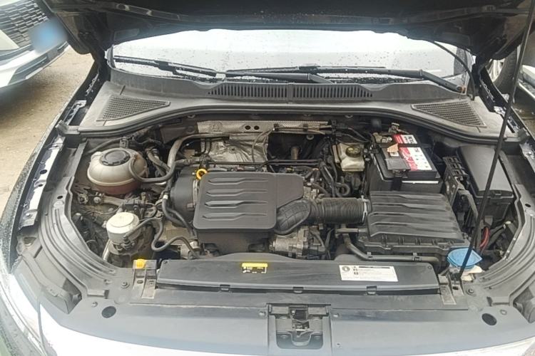 Used Volkswagen Lavida 2022 1.5L Automatic Comfort Edition Engine Bay