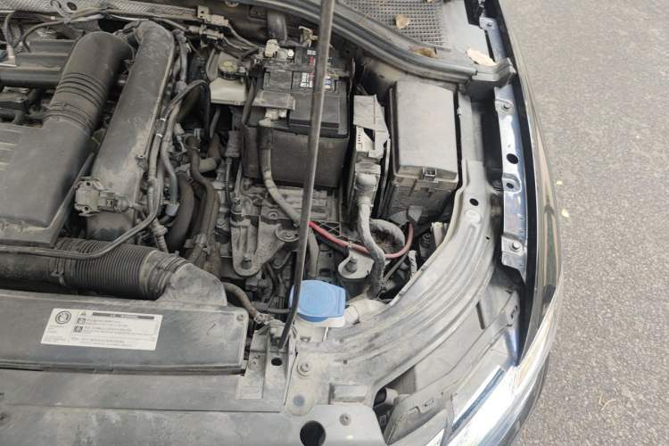 Used Volkswagen Lavida 2022 280TSI DSG Comfort Edition Engine Bay Left