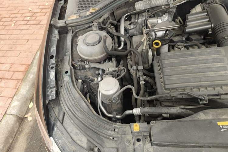 Used Volkswagen Lavida 2022 280TSI DSG Comfort Edition Engine Bay Right
