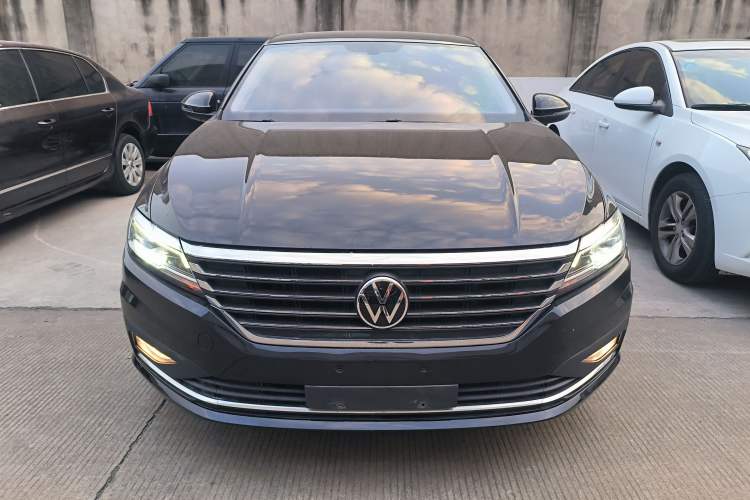 Used Volkswagen Lavida 2022 280TSI DSG Comfort Edition Exterior 1