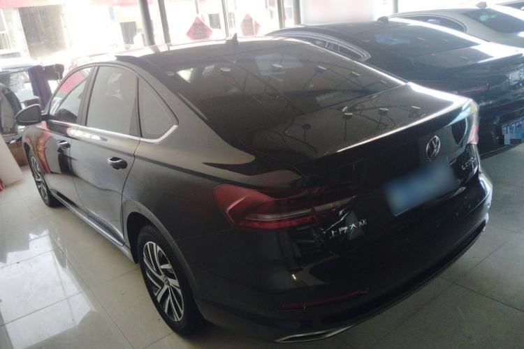 Used Volkswagen Lavida 2022 1.5L Automatic Vision Edition Exterior 2