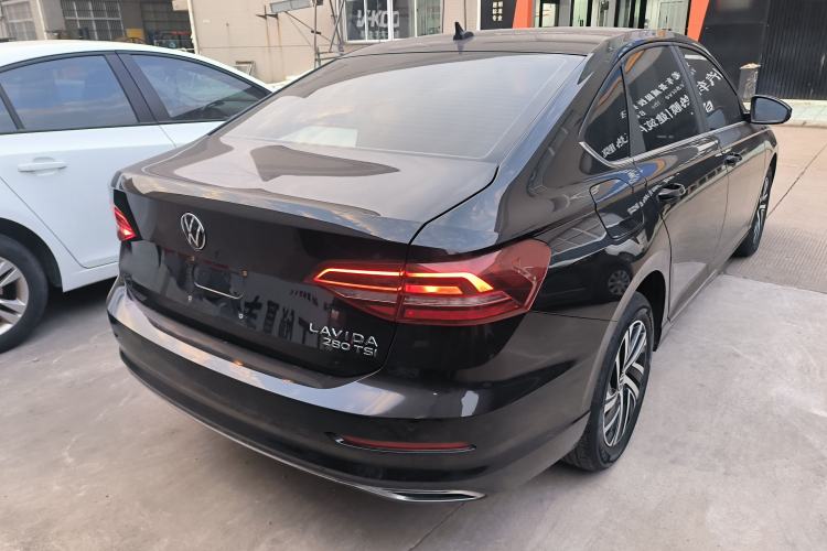 Used Volkswagen Lavida 2022 280TSI DSG Comfort Edition Exterior 5