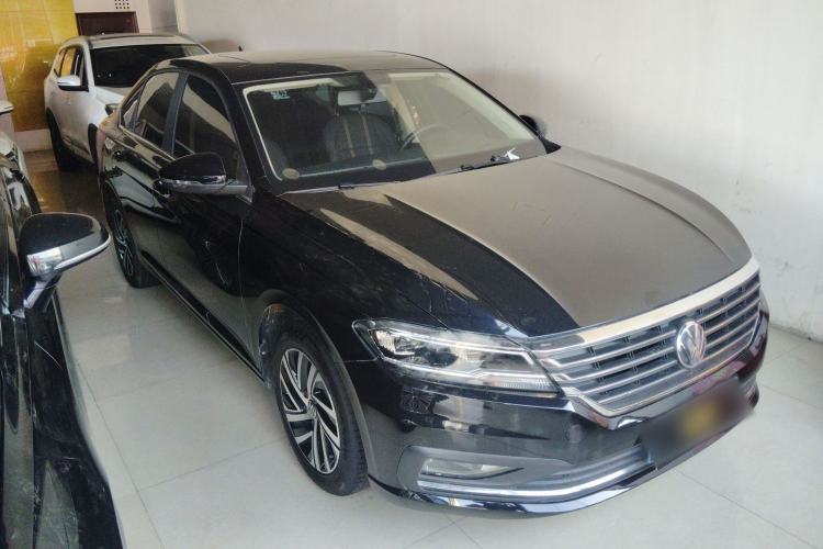 Used Volkswagen Lavida 2022 1.5L Automatic Vision Edition Front Right 45 Deg