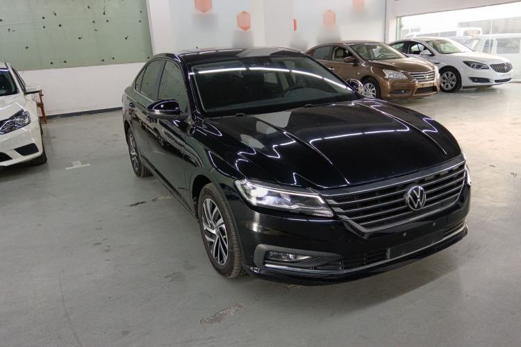 Used Volkswagen Lavida 2022 280TSI DSG Comfort Edition Front Right 45 Deg