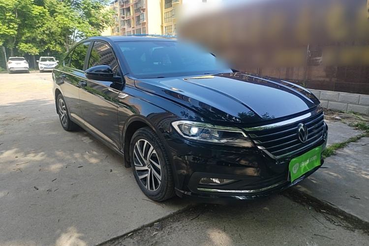 Used Volkswagen Lavida 2022 280TSI DSG Comfort Edition Front Right 45 Deg