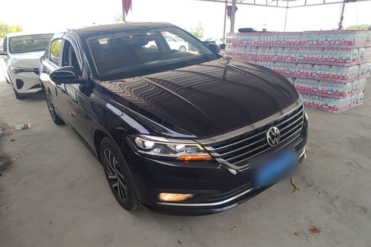 Used Volkswagen Lavida 2022 280TSI DSG Comfort Edition Front Right 45 Deg