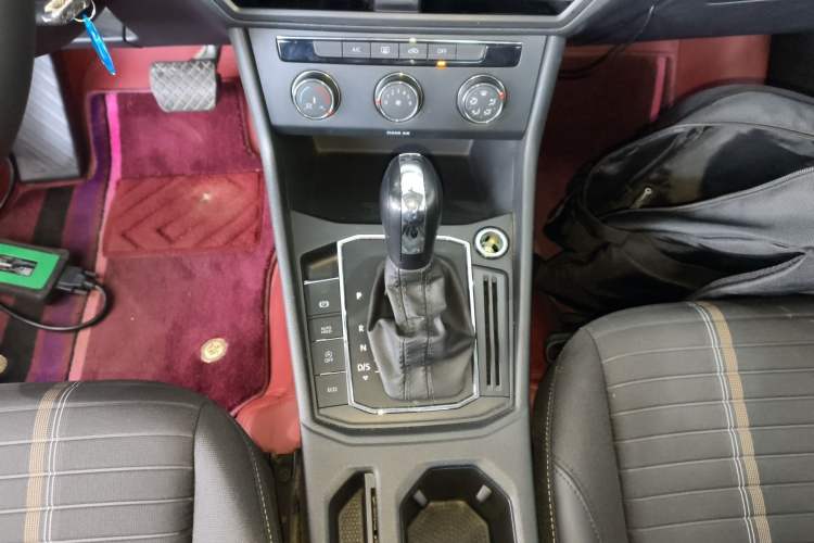 Used Volkswagen Lavida 2022 280TSI DSG Comfort Edition Gear Lever