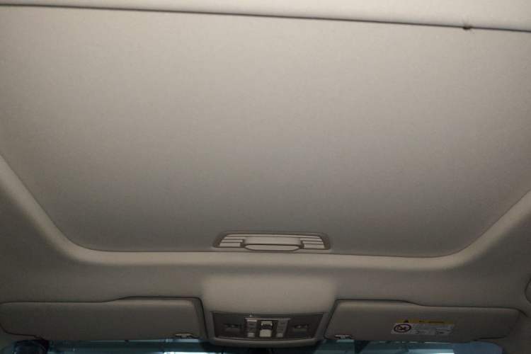 Used Volkswagen Lavida 2022 1.5L Automatic Comfort Edition Headliner