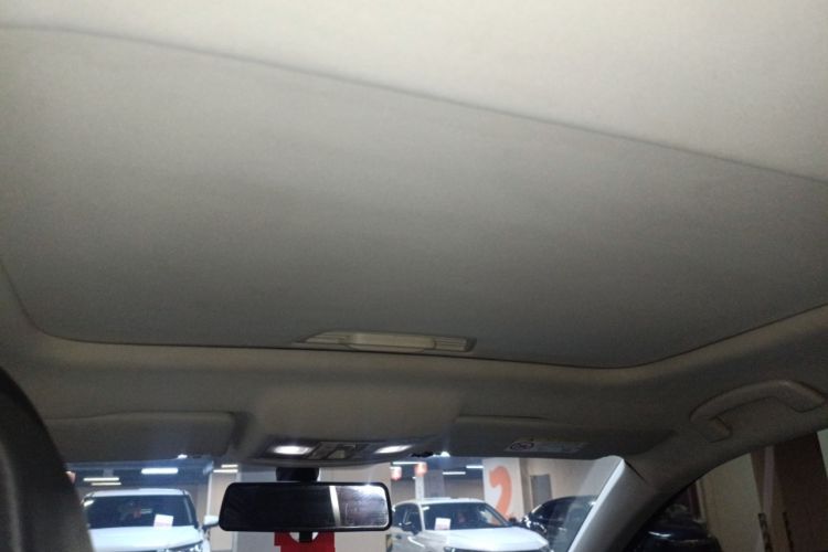 Used Volkswagen Lavida 2022 1.5L Automatic Comfort Edition Headliner