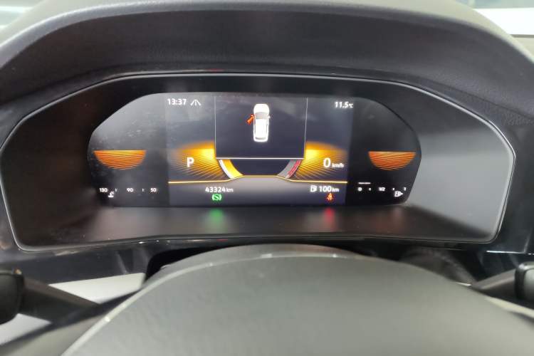 Used Volkswagen Lavida 2022 280TSI DSG Comfort Edition Instrument Cluster