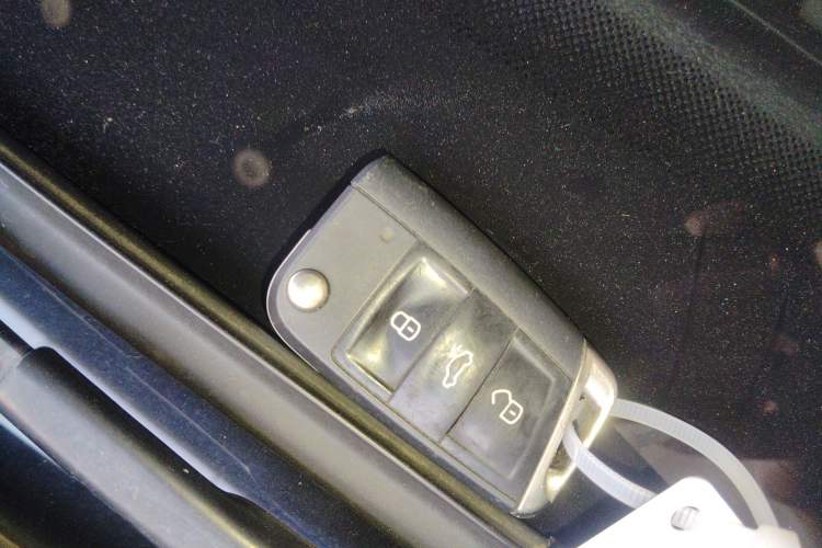 Used Volkswagen Lavida 2022 1.5L Automatic Vision Edition Interior 1