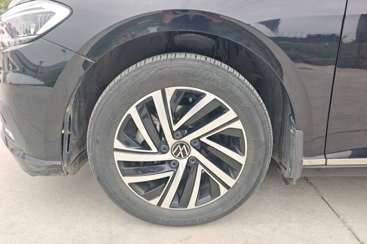 Used Volkswagen Lavida 2022 280TSI DSG Comfort Edition Left Front Wheel Hub