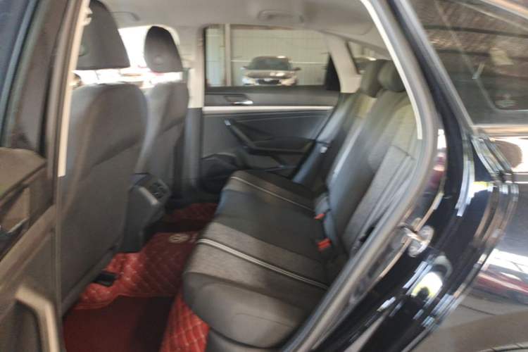 Used Volkswagen Lavida 2022 1.5L Automatic Fashion Edition Left Rear Seat