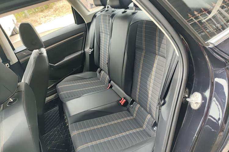 Used Volkswagen Lavida 2022 280TSI DSG Comfort Edition Left Rear Seat