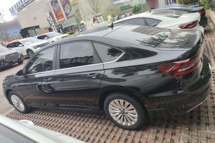 Used Volkswagen Lavida 2022 1.5L Automatic Comfort Edition Left Side