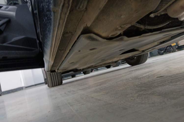 Used Volkswagen Lavida 2022 280TSI DSG Comfort Edition Left Side Sill