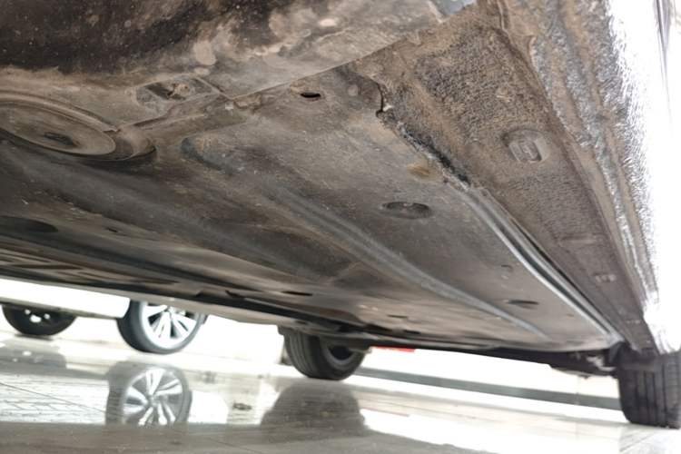 Used Volkswagen Lavida 2022 280TSI DSG Comfort Edition Left Side Sill