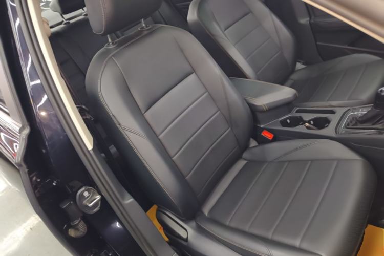 Used Volkswagen Lavida 2022 1.5L Automatic Comfort Edition Right Front Seat