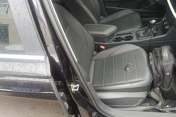 Used Volkswagen Lavida 2022 1.5L Automatic Comfort Edition Right Front Seat