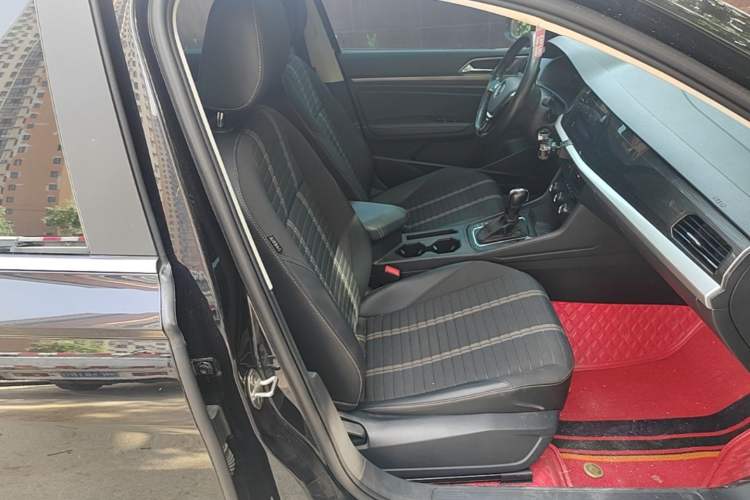 Used Volkswagen Lavida 2022 280TSI DSG Comfort Edition Right Front Seat