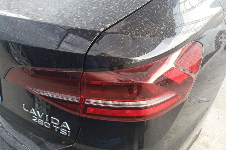 Used Volkswagen Lavida 2022 280TSI DSG Comfort Edition Right Rear Taillight